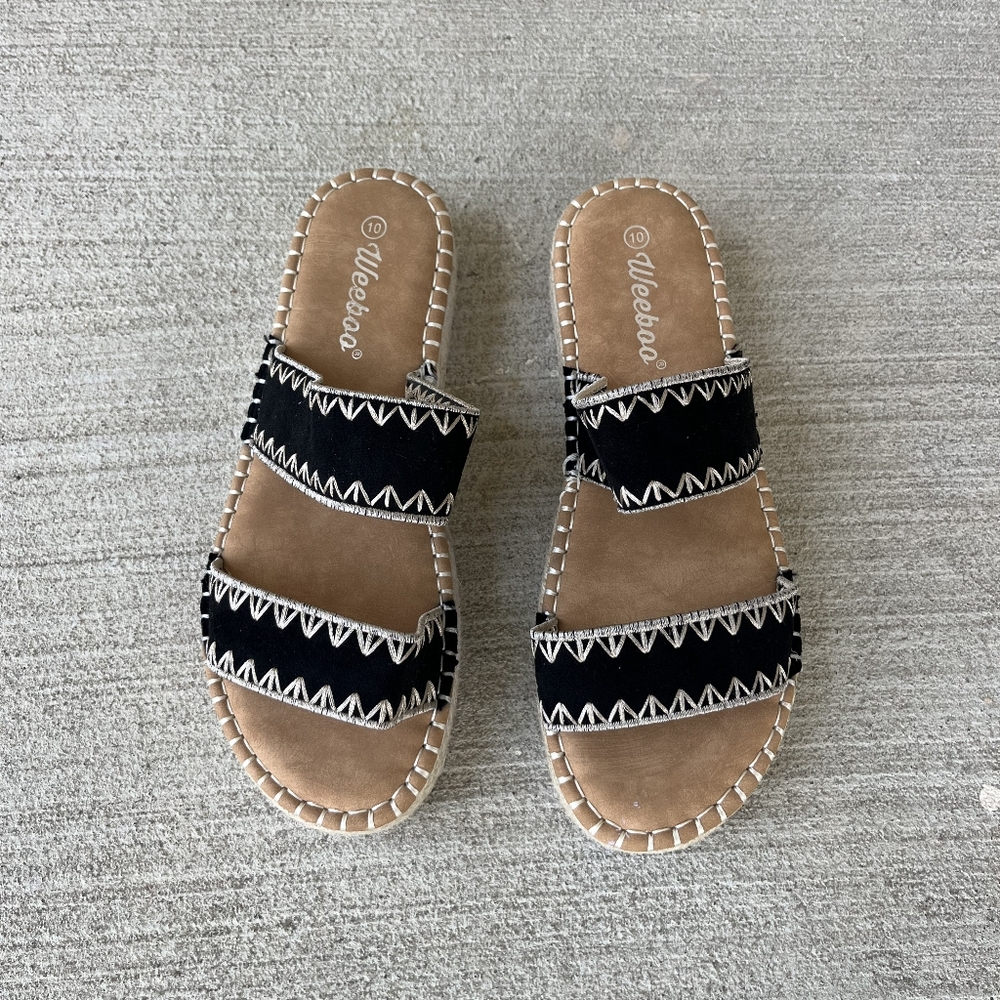 Sandles
